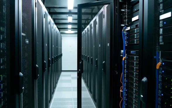 人人2500双黑可以下款的口子